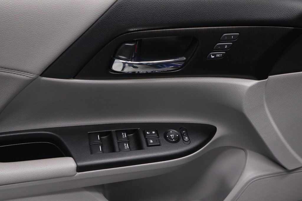 Used 2014 Honda Accord EX-L image 23