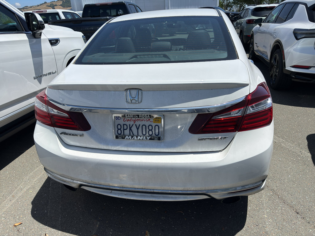 Used 2016 Honda Accord Sport image 5