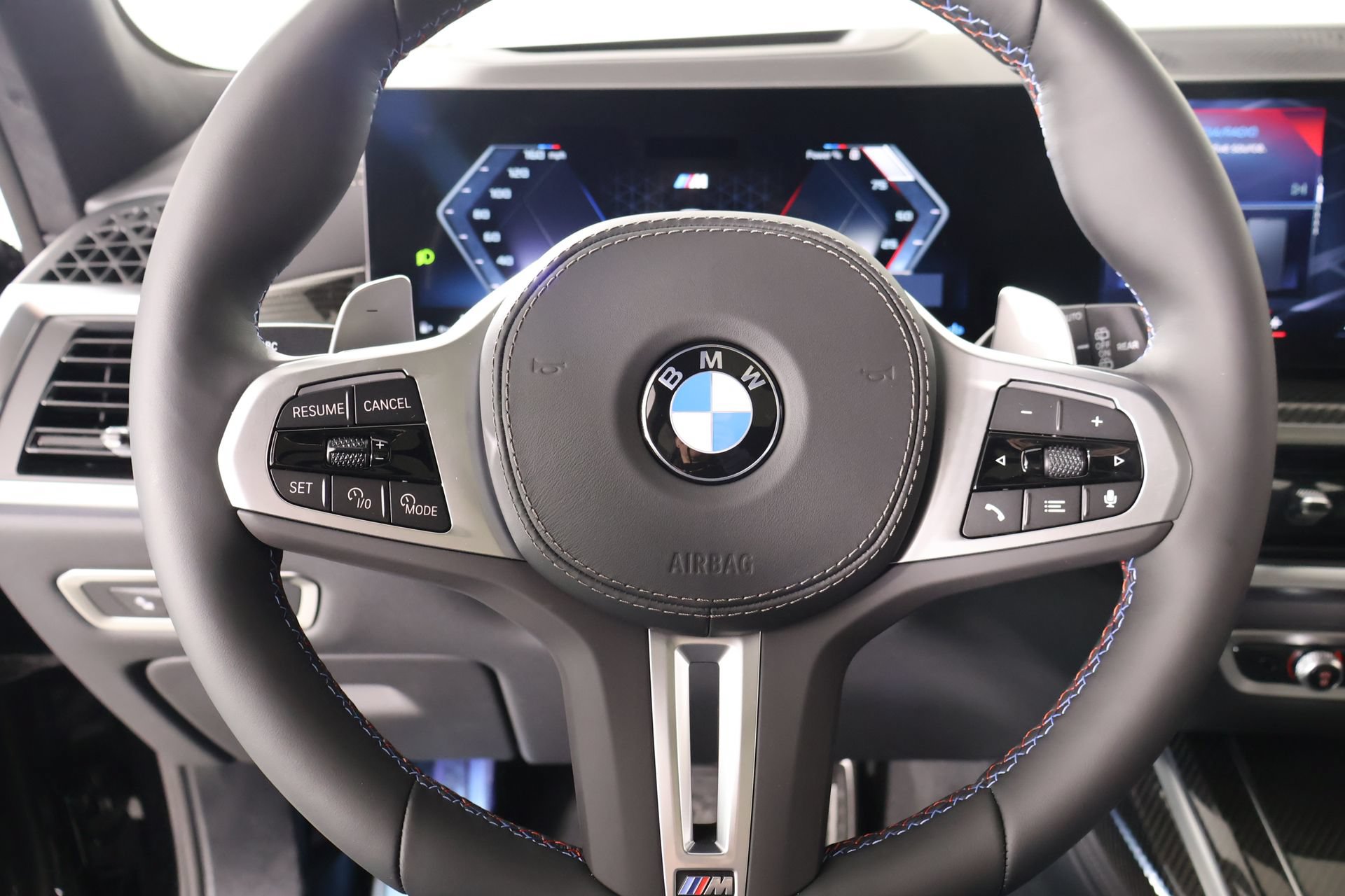 New 2027 BMW X7 M60i AWD/4WD image 3