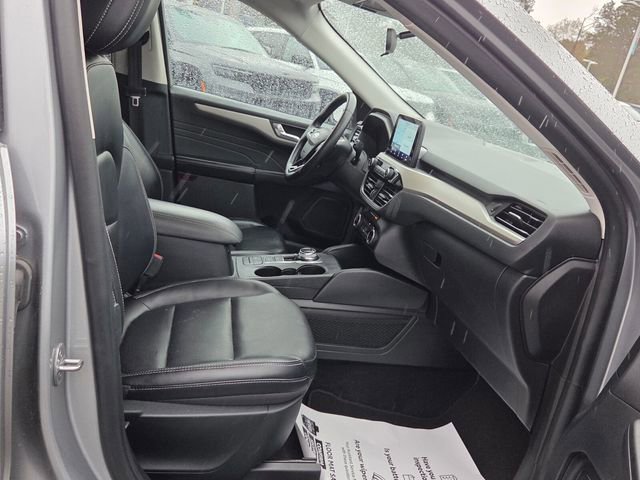 Used 2022 Ford Escape SEL w/ Technology Package image 15