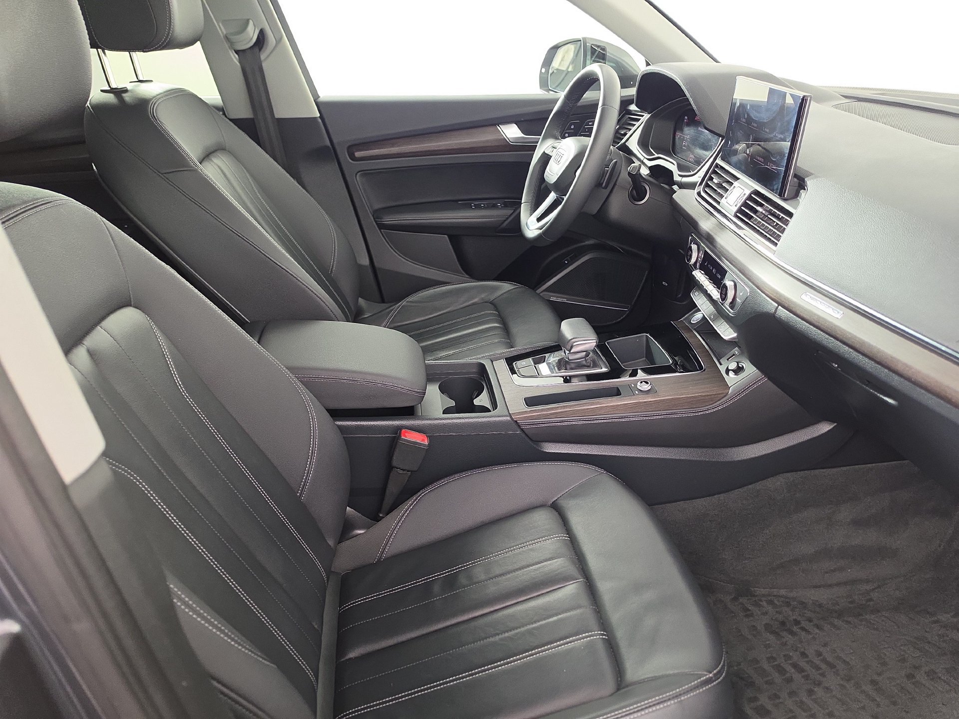 Used 2023 Audi Q5 2.0T Premium Plus AWD/4WD image 33
