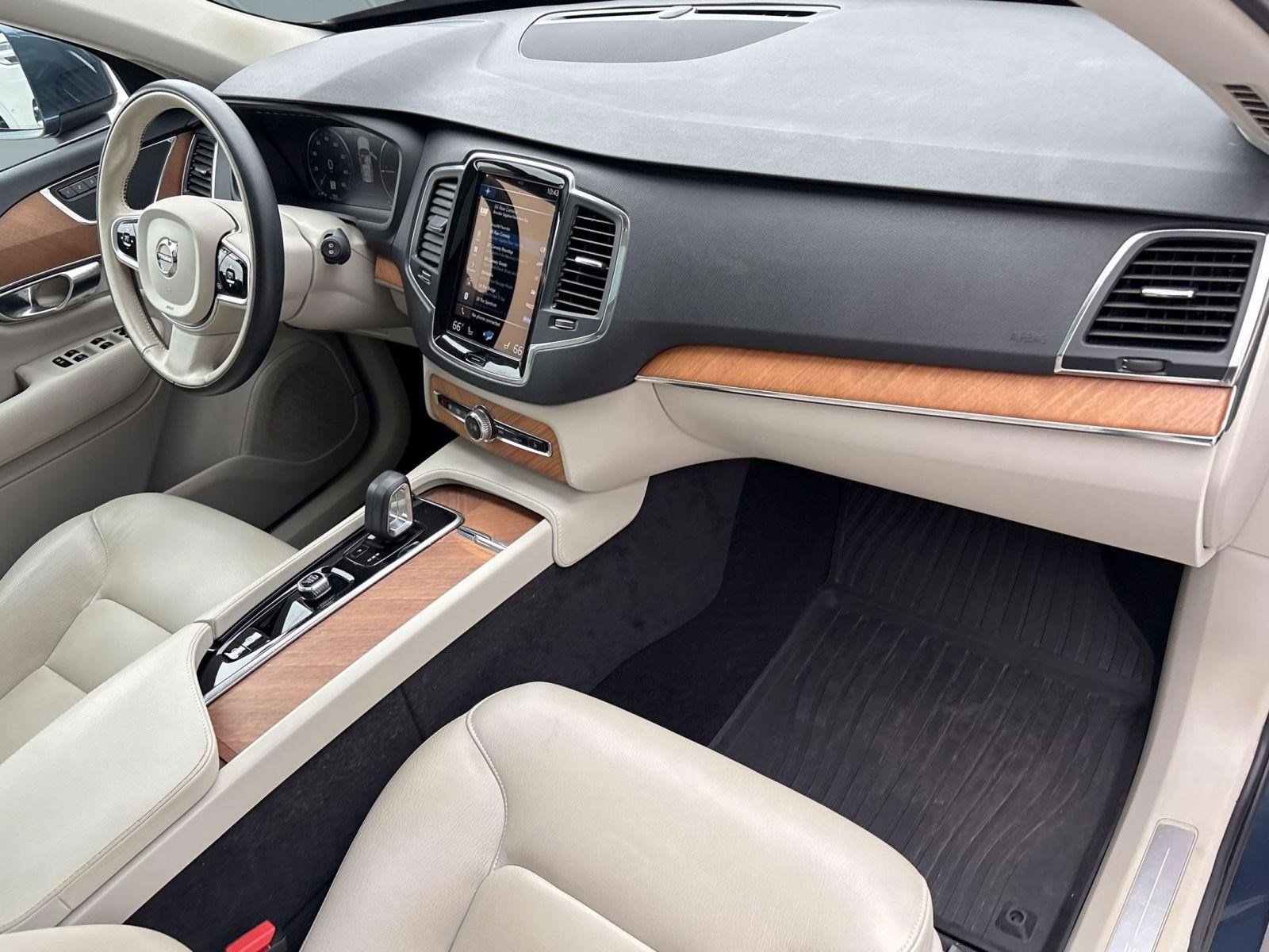 Certified 2022 Volvo XC90 T8 Inscription Expression image 30