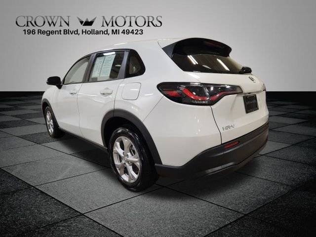Certified 2023 Honda HR-V LX image 5