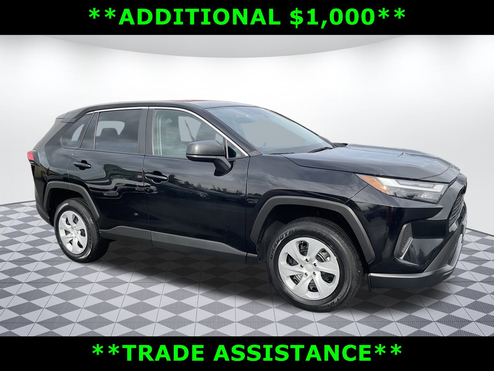 Used 2024 Toyota RAV4 LE image 1