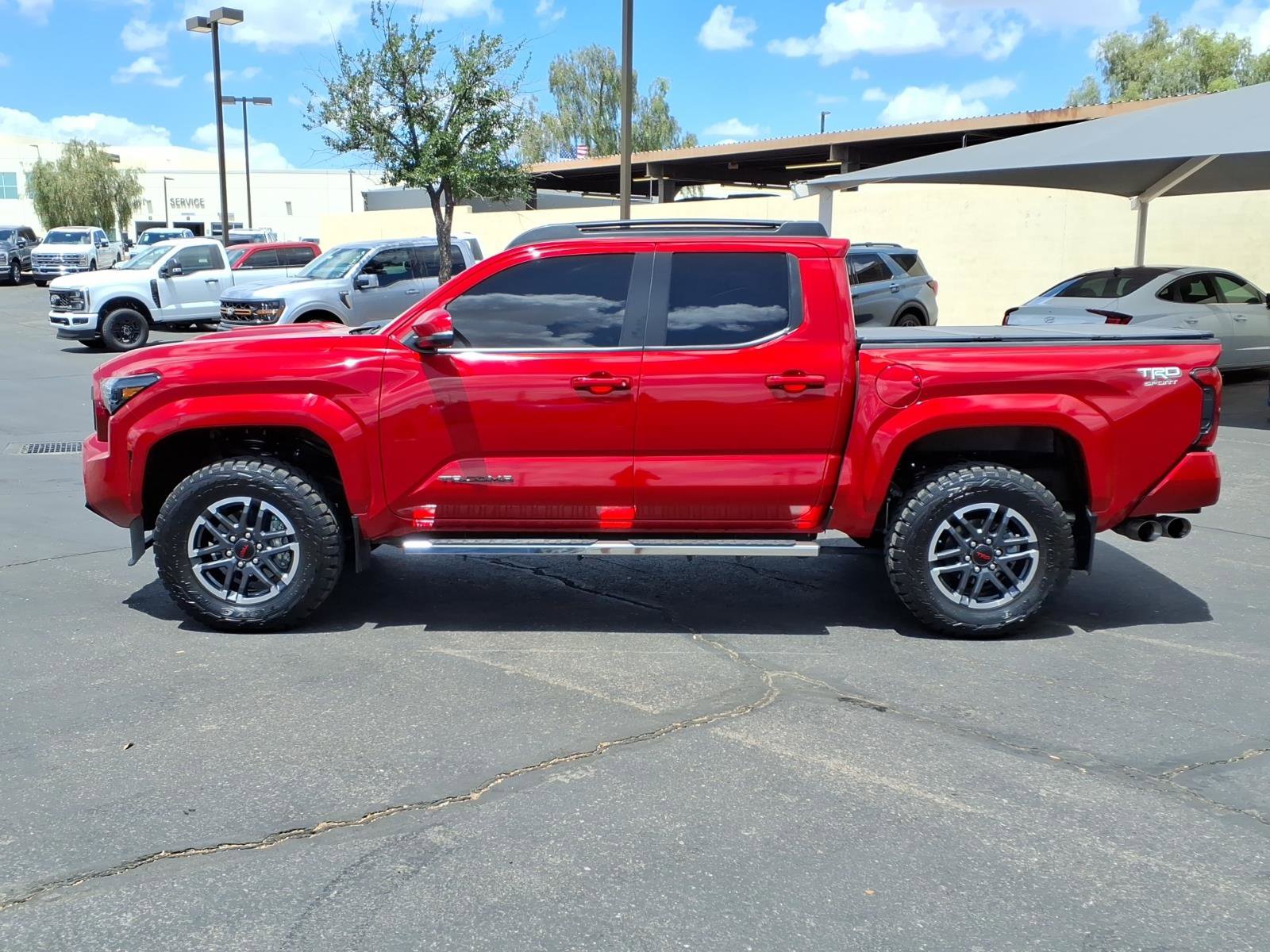 Used 2024 Toyota Tacoma TRD Sport w/ TRD Sport Upgrade Package AWD/4WD image 3