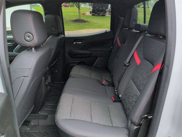 Used 2023 Chevrolet Colorado Z71 w/ Z71 Convenience Package 2 AWD/4WD image 28