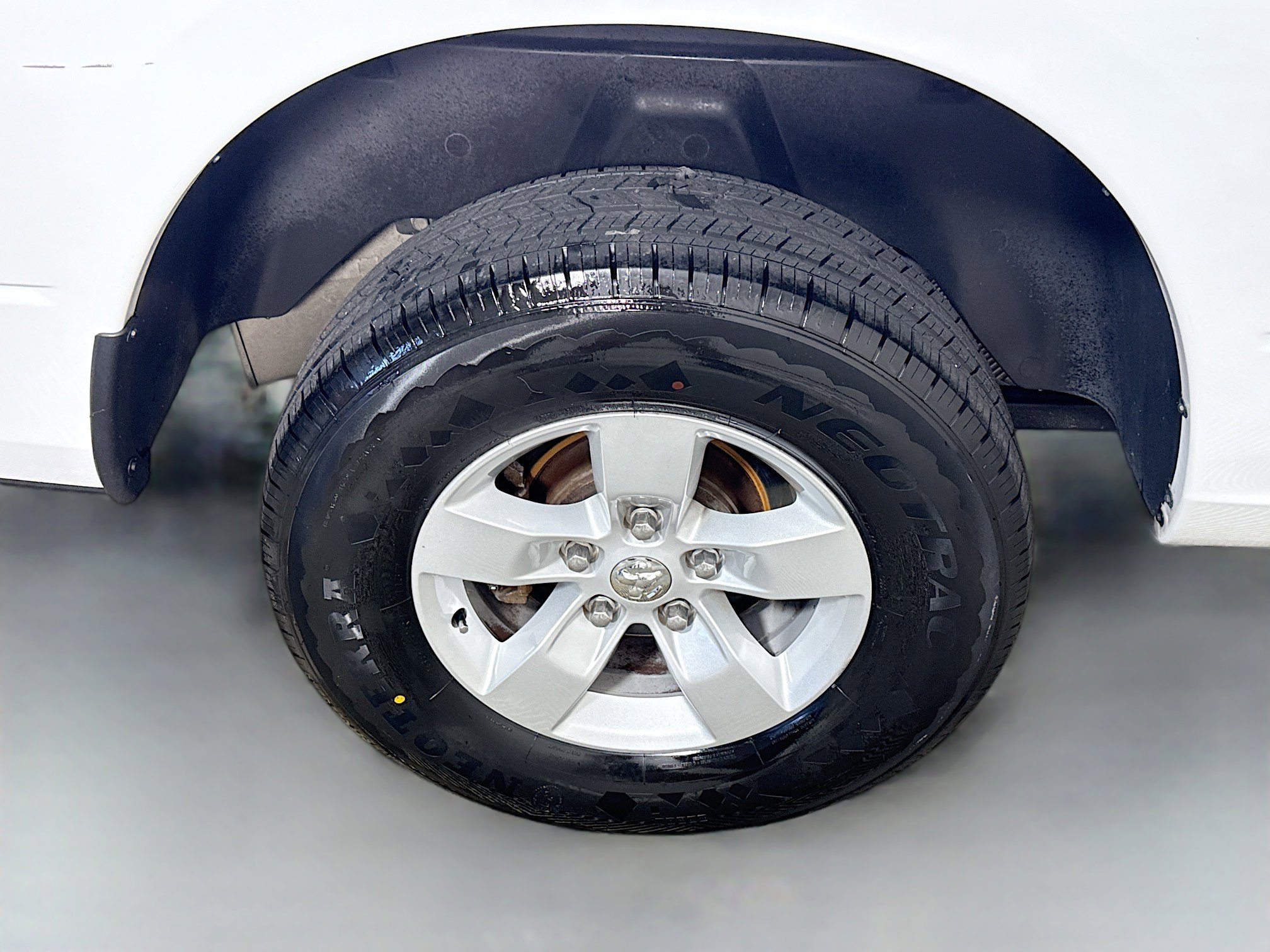 Used 2019 RAM 1500 Express image 32