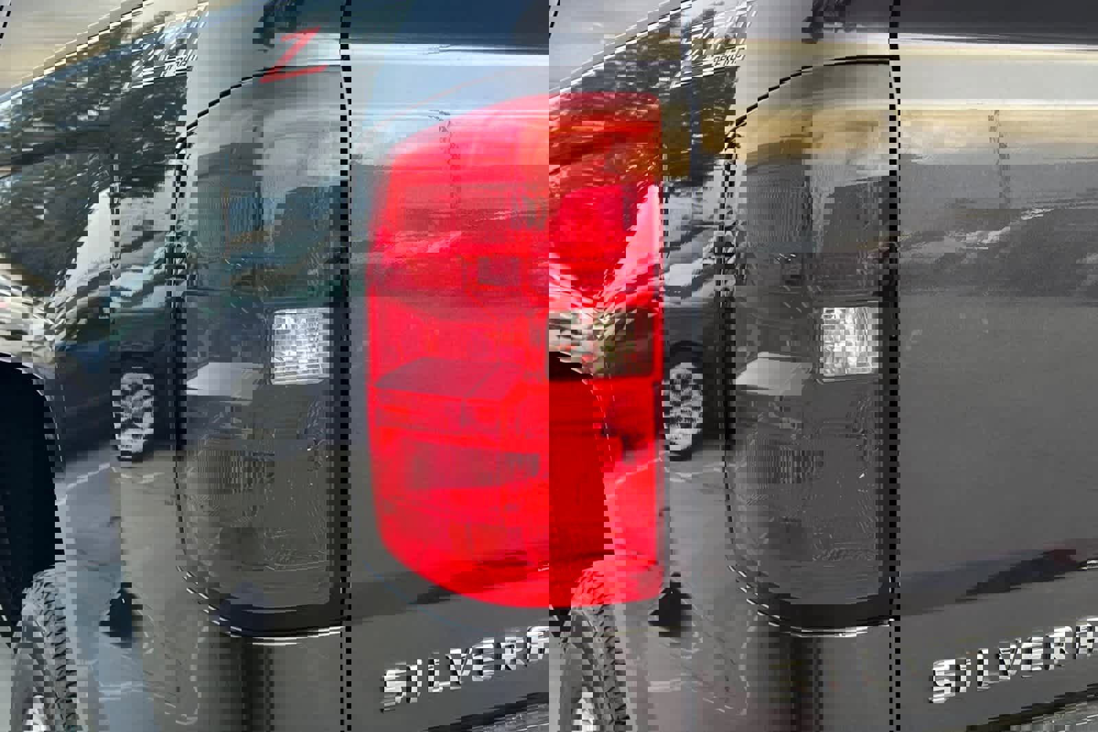 Used 2015 Chevrolet Silverado 2500 LTZ w/ Duramax Plus Package image 15