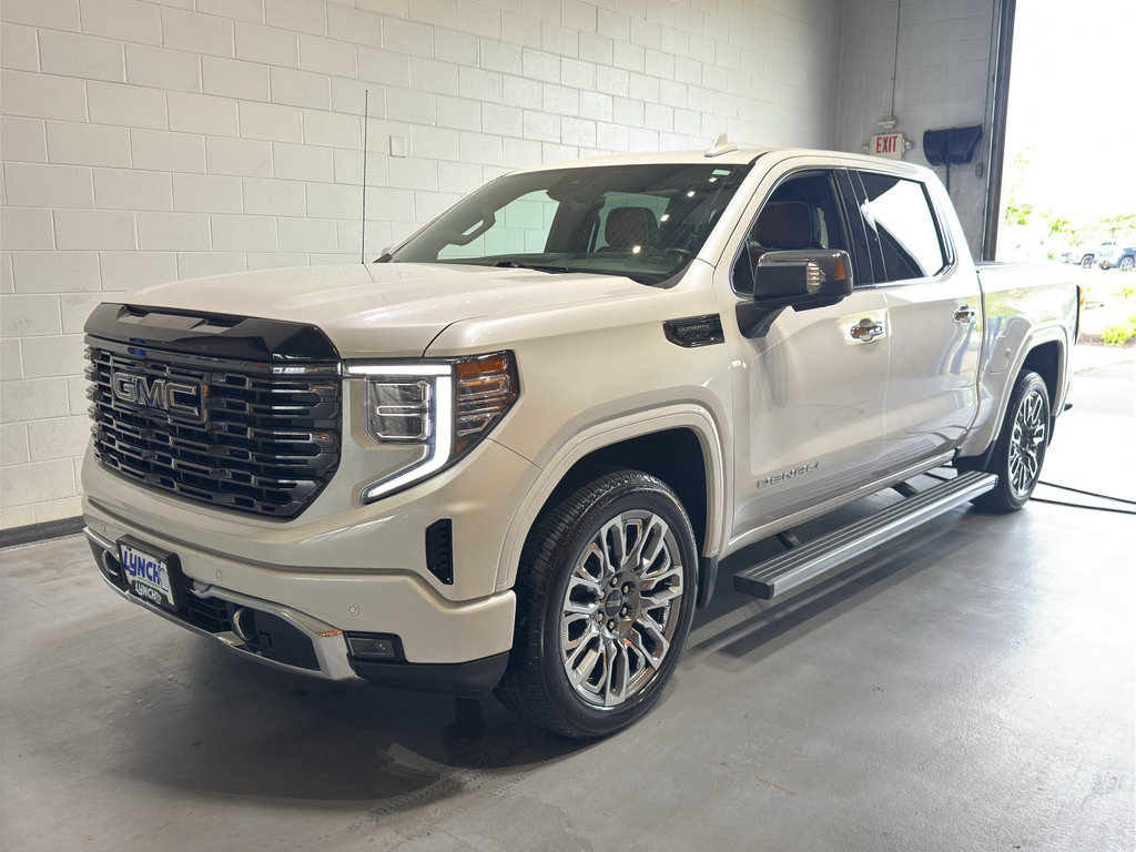Used 2025 GMC Sierra 1500 Denali Ultimate AWD/4WD image 9