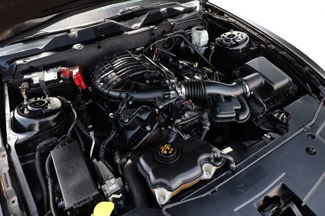 Used 2012 Ford Mustang Coupe image 48