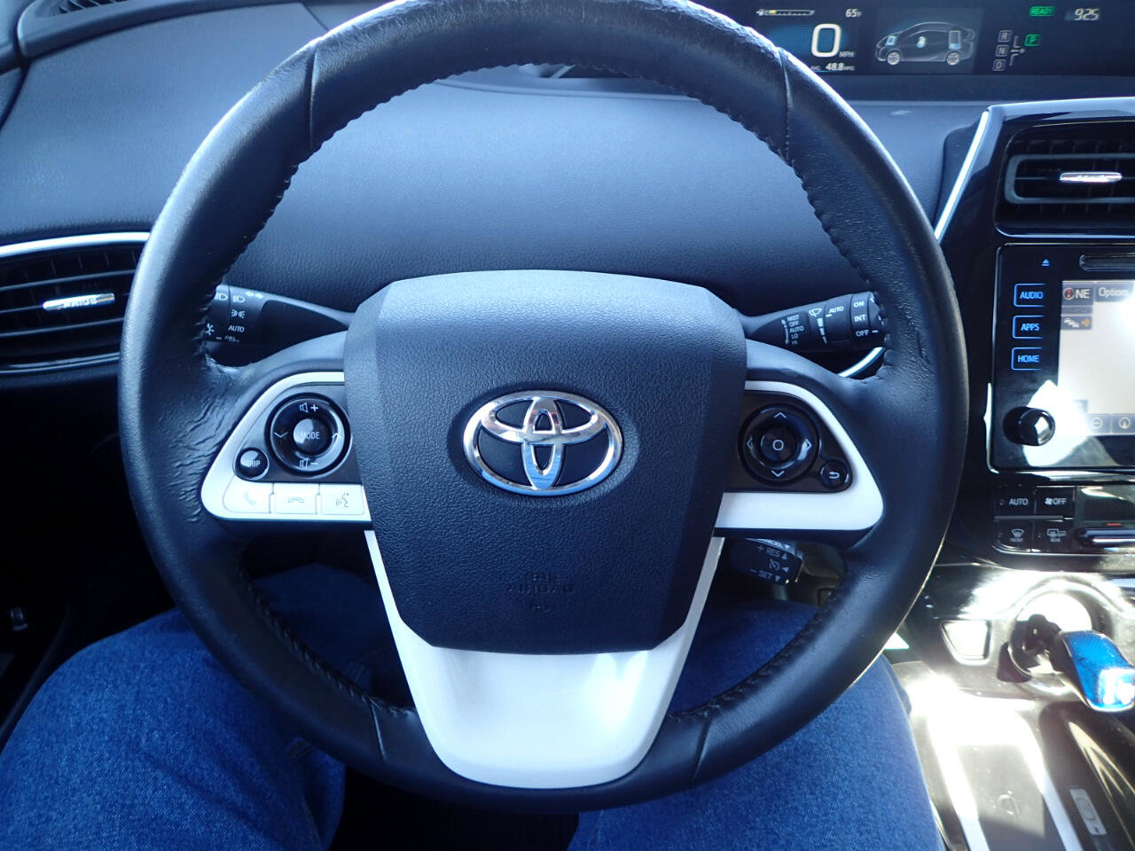 Used 2016 Toyota Prius Four image 14
