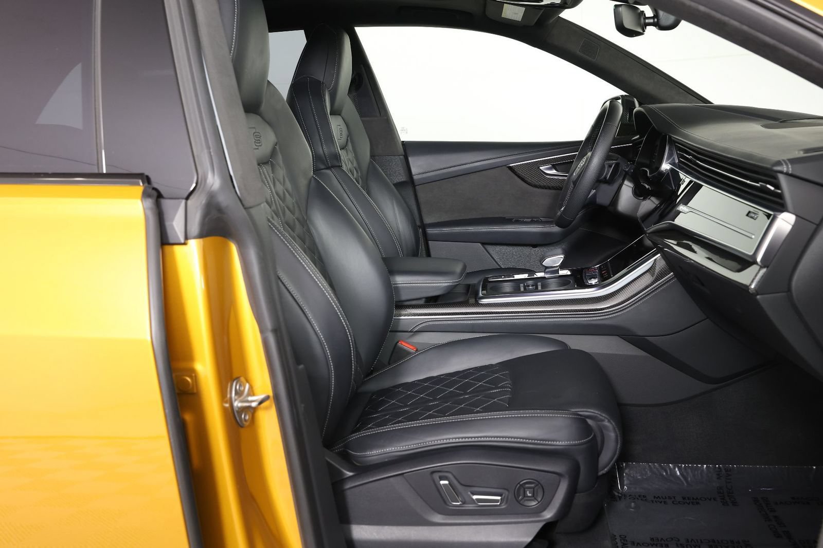 Used 2022 Audi SQ8 Prestige AWD/4WD image 29