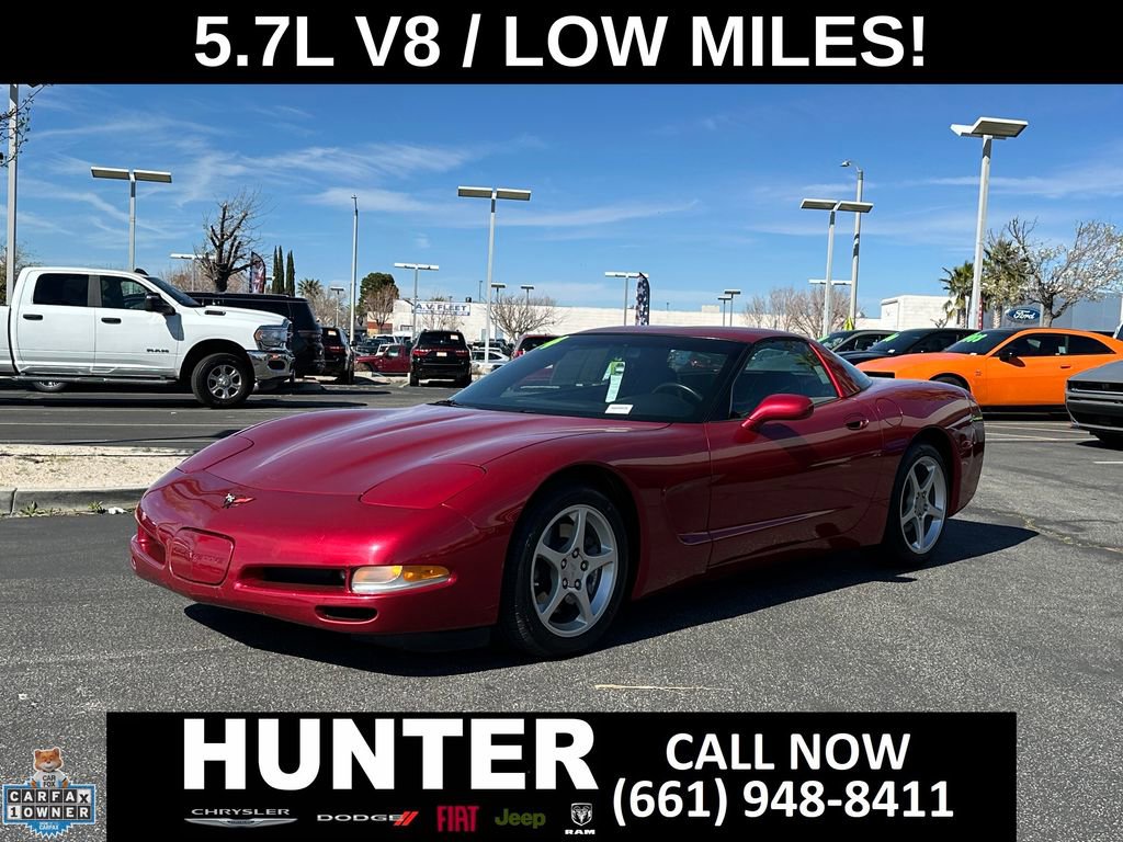 Used 2004 Chevrolet Corvette Coupe image 2