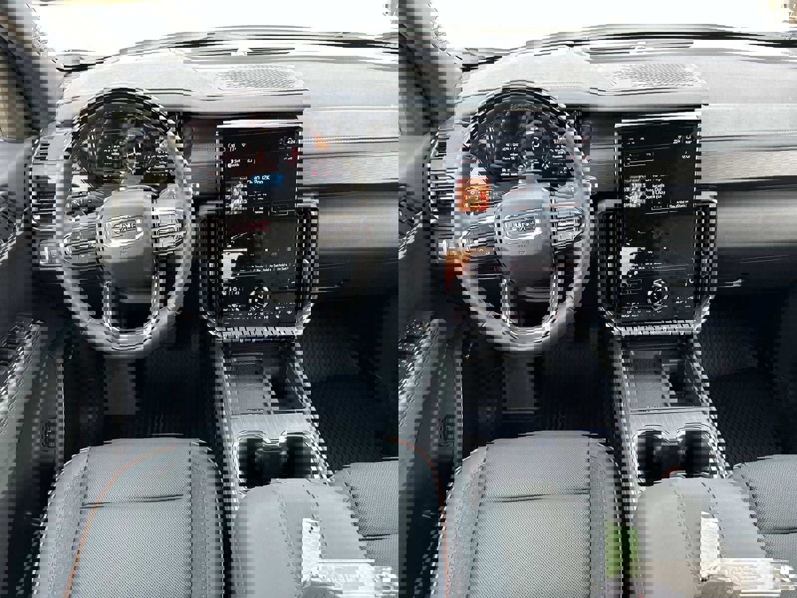 New 2026 GMC Acadia AT4 image 29