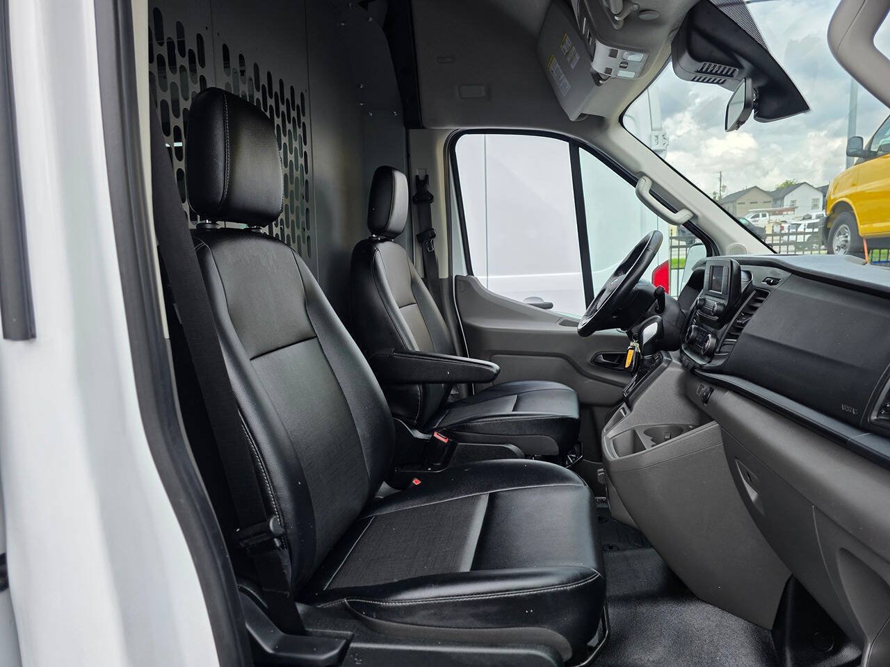 Used 2024 Ford Transit 250 148 High Roof AWD image 9