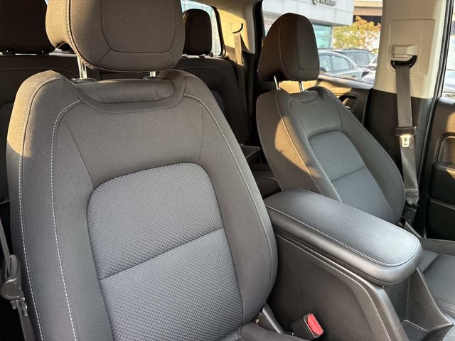 Used 2019 Chevrolet Colorado LT w/ LT Convenience Package RWD image 12