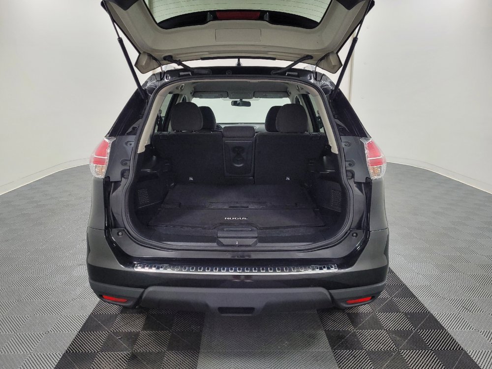 Used 2016 Nissan Rogue SV AWD/4WD image 29