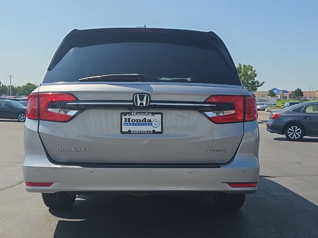 Used 2023 Honda Odyssey Touring image 4