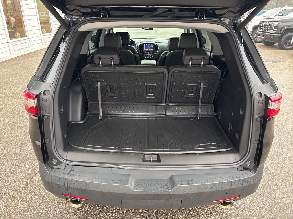Certified 2021 Chevrolet Traverse RS w/ LPO, Floor Liner Package image 10