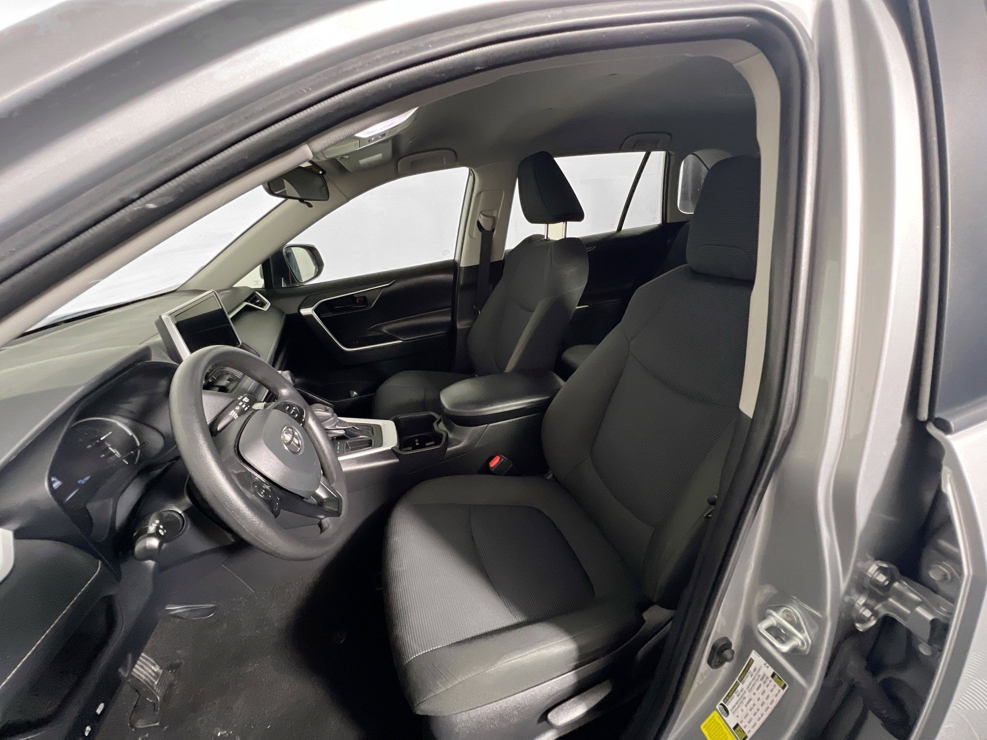 Used 2024 Toyota RAV4 LE FWD image 14