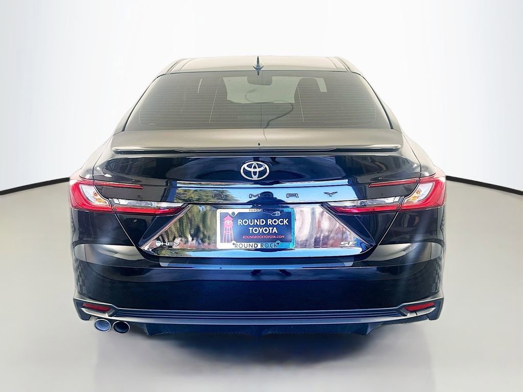 Certified 2025 Toyota Camry SE image 6