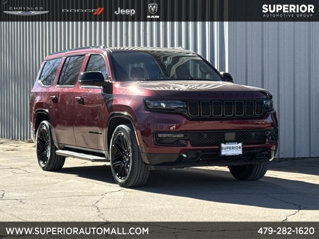 Used 2023 Jeep Wagoneer Series II image 1