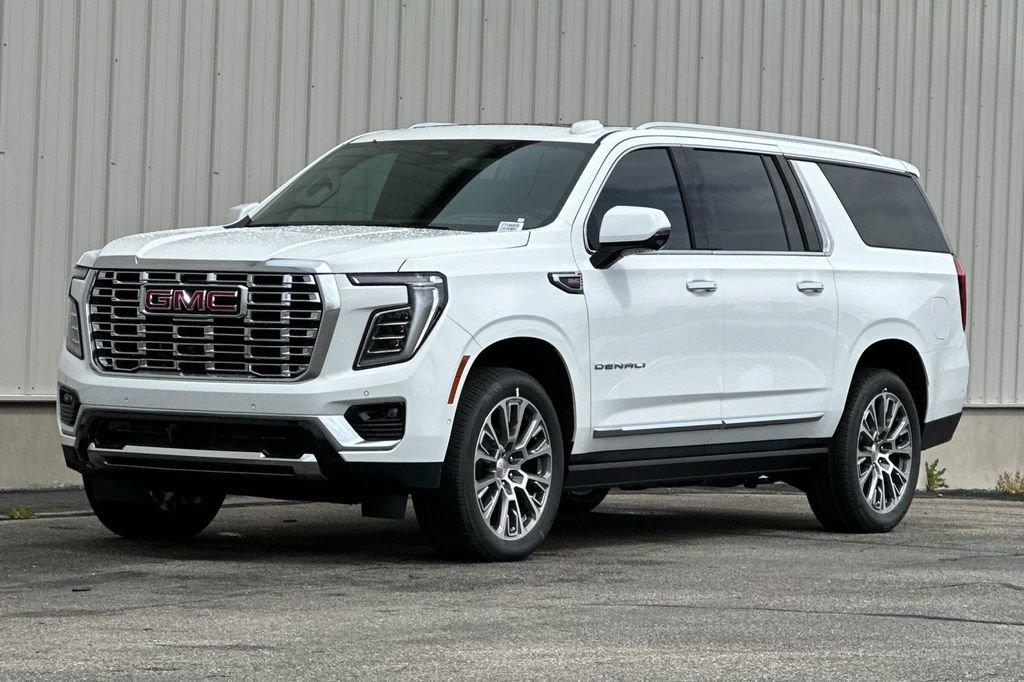 New 2026 GMC Yukon XL Denali w/ Denali Reserve Package AWD/4WD image 8