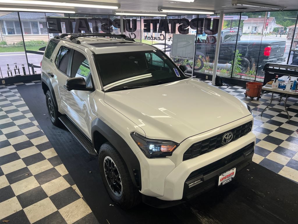 Used 2025 Toyota 4Runner TRD Off-Road Premium w/ Tow Technology Package AWD/4WD image 17