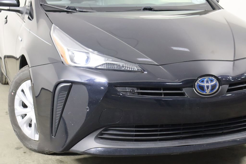 Used 2022 Toyota Prius LE image 38