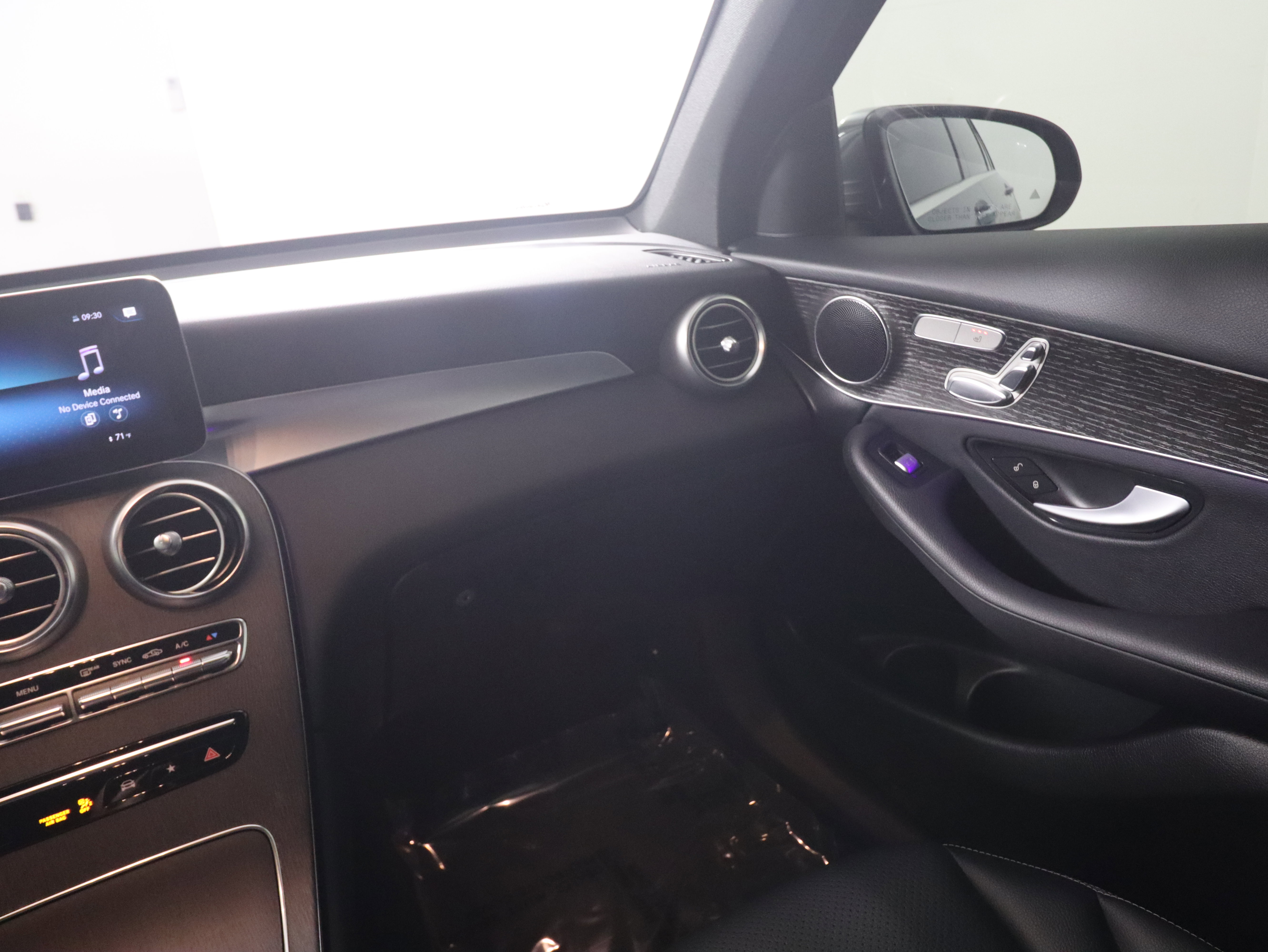 Certified 2022 Mercedes-Benz GLC 300 4MATIC image 12