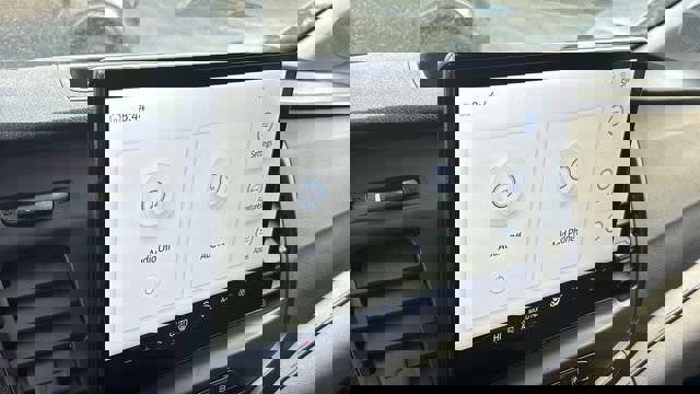 New 2026 Ford Transit 250 148 Medium Roof Extended AWD image 18