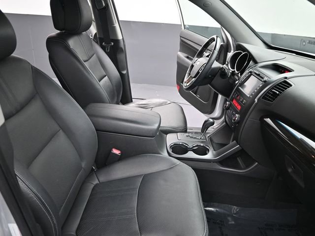 Used 2012 Kia Sorento SX w/ SX Premium Pkg image 18
