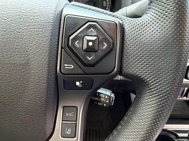 Certified 2023 Toyota Tacoma TRD Off-Road AWD/4WD image 24