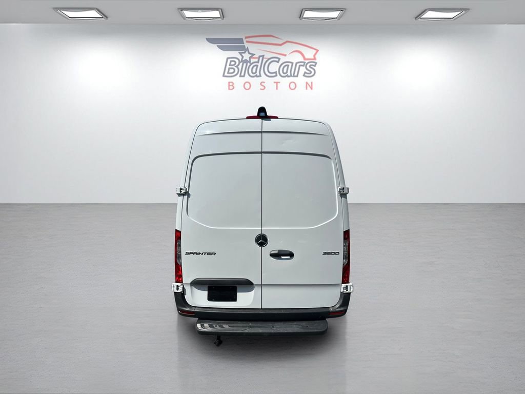 Used 2023 Mercedes-Benz Sprinter 2500 image 5