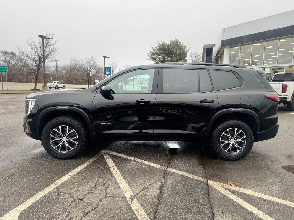 Certified 2024 GMC Acadia AT4 AWD/4WD image 2