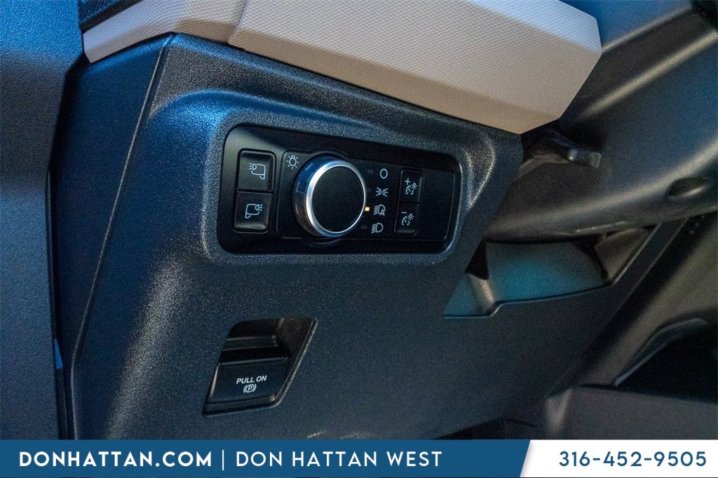 Used 2023 Ford Bronco Wildtrak image 17