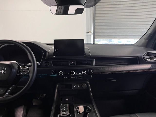 Used 2023 Honda Pilot TrailSport image 20