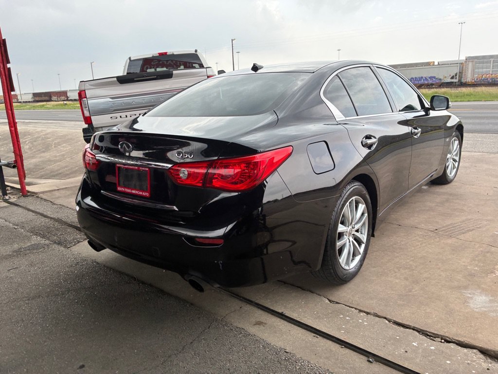 Used 2017 INFINITI Q50 2.0t RWD image 13