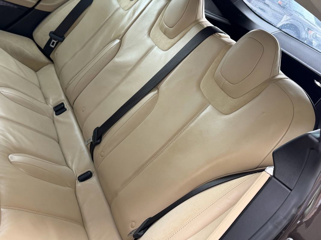 Used 2013 Tesla Model S Performance RWD image 29