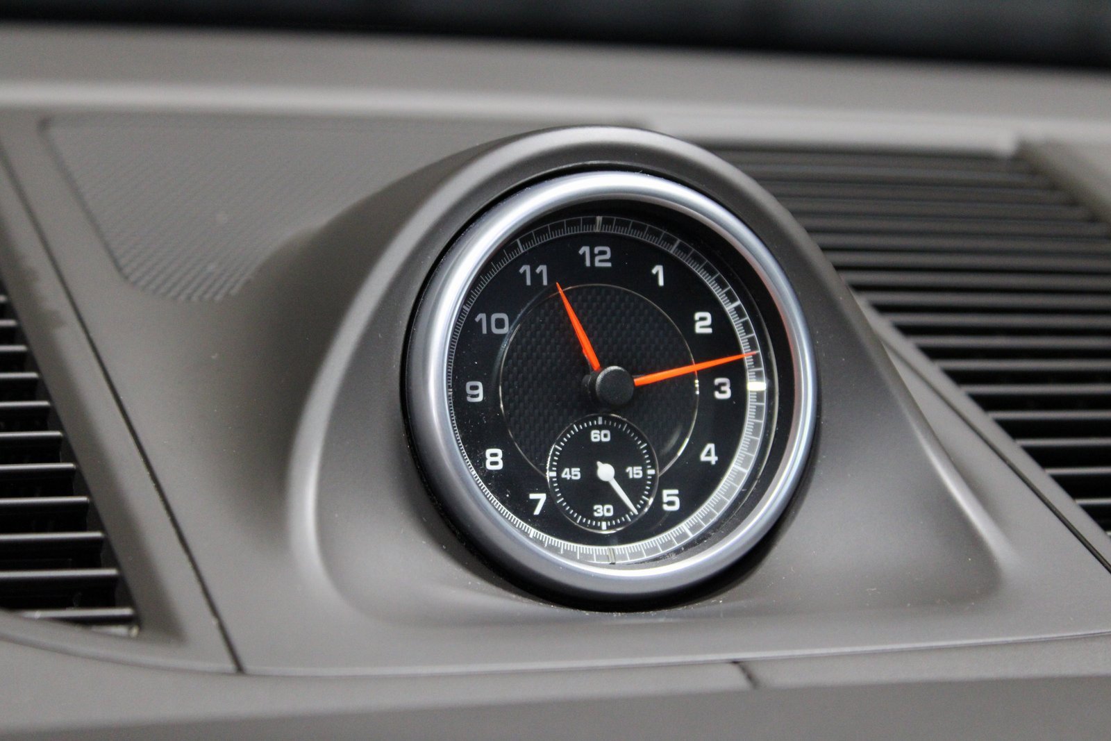 Used 2018 Porsche Macan GTS image 31