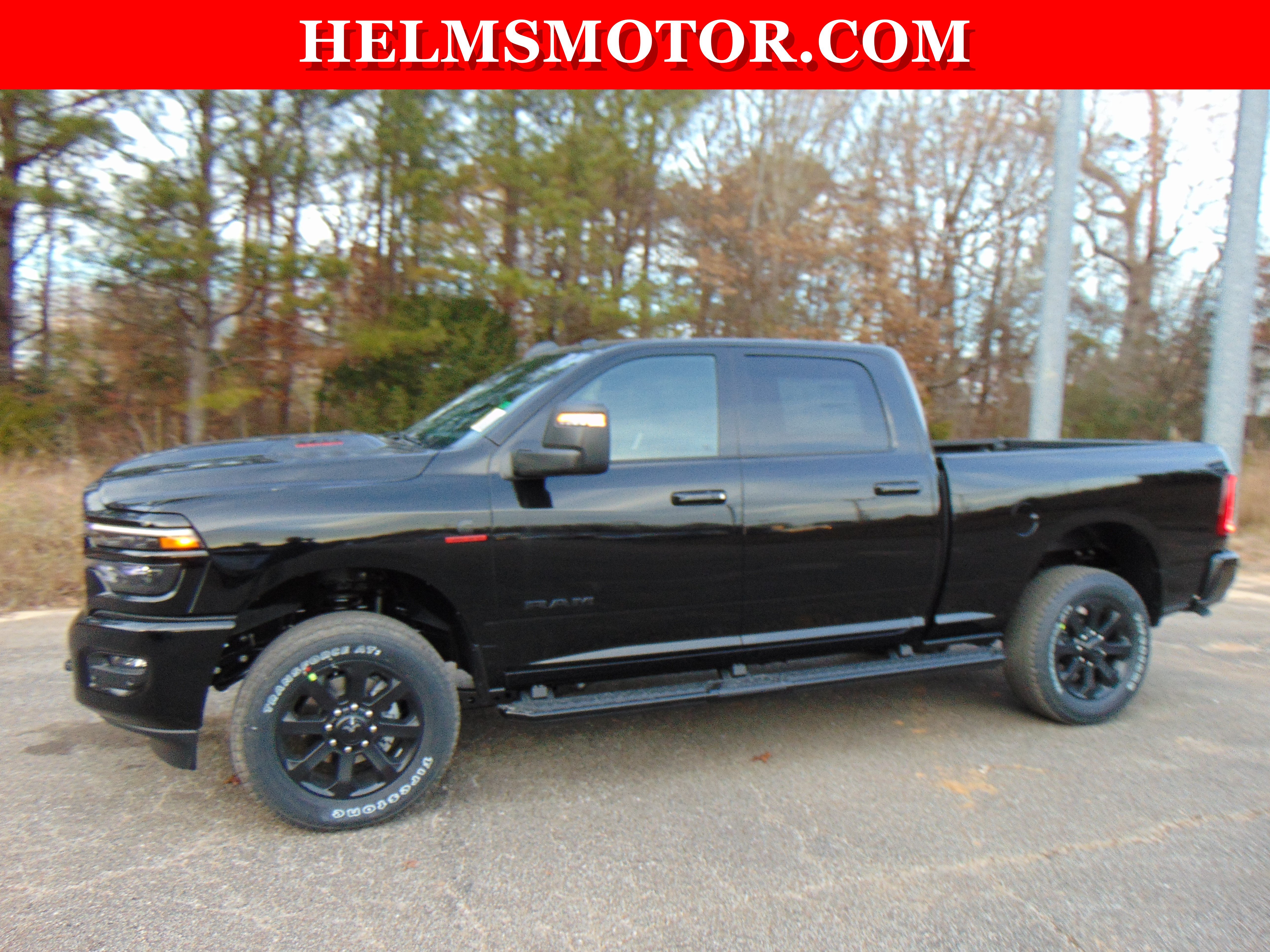 New 2026 RAM 2500 Laramie AWD/4WD image 2