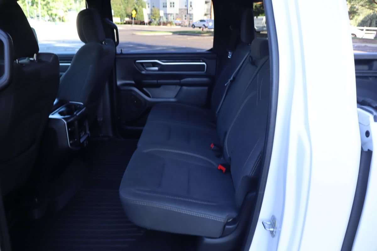 Used 2019 RAM 1500 Big Horn AWD/4WD image 20
