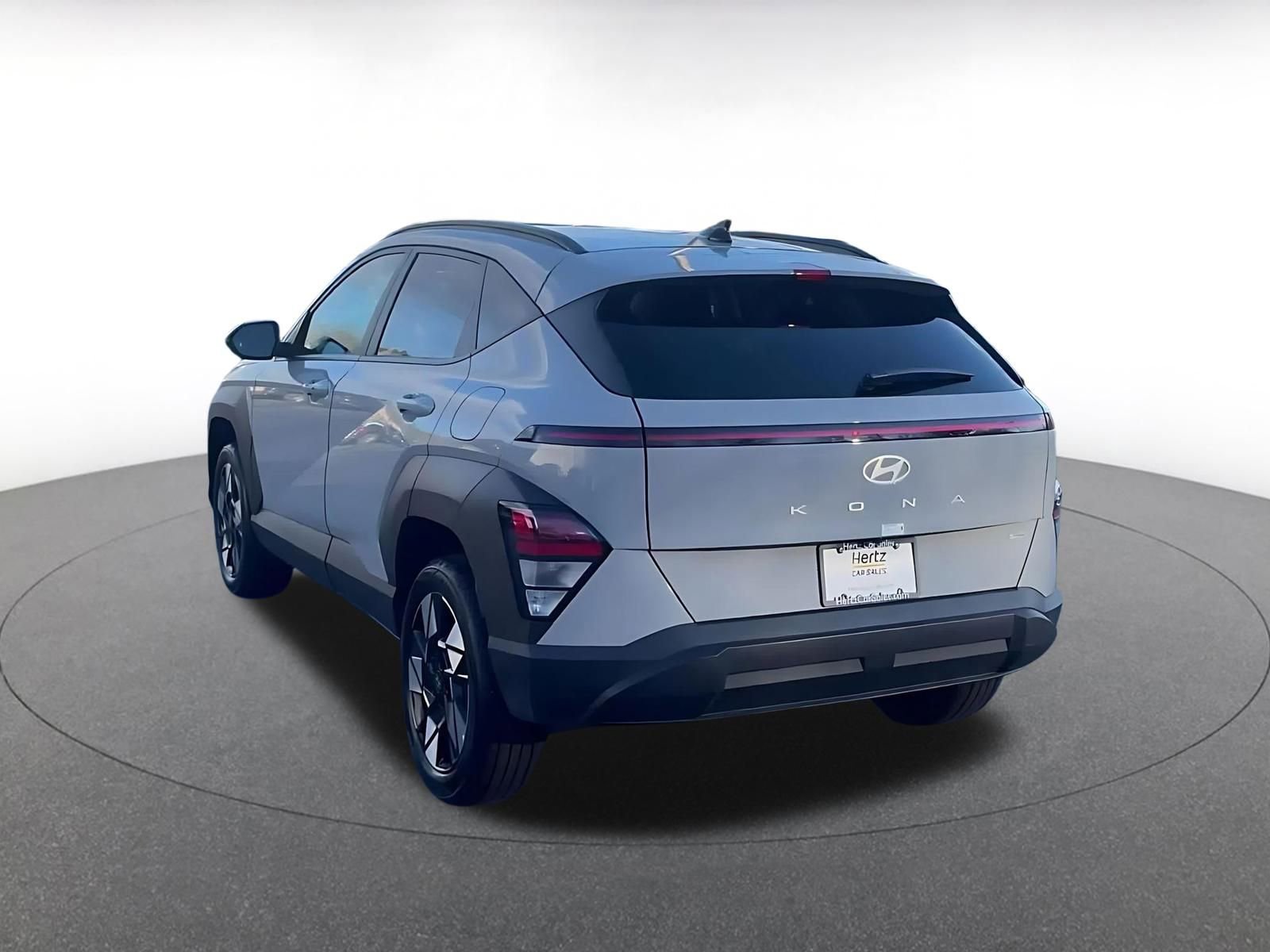 Used 2025 Hyundai Kona SEL image 11