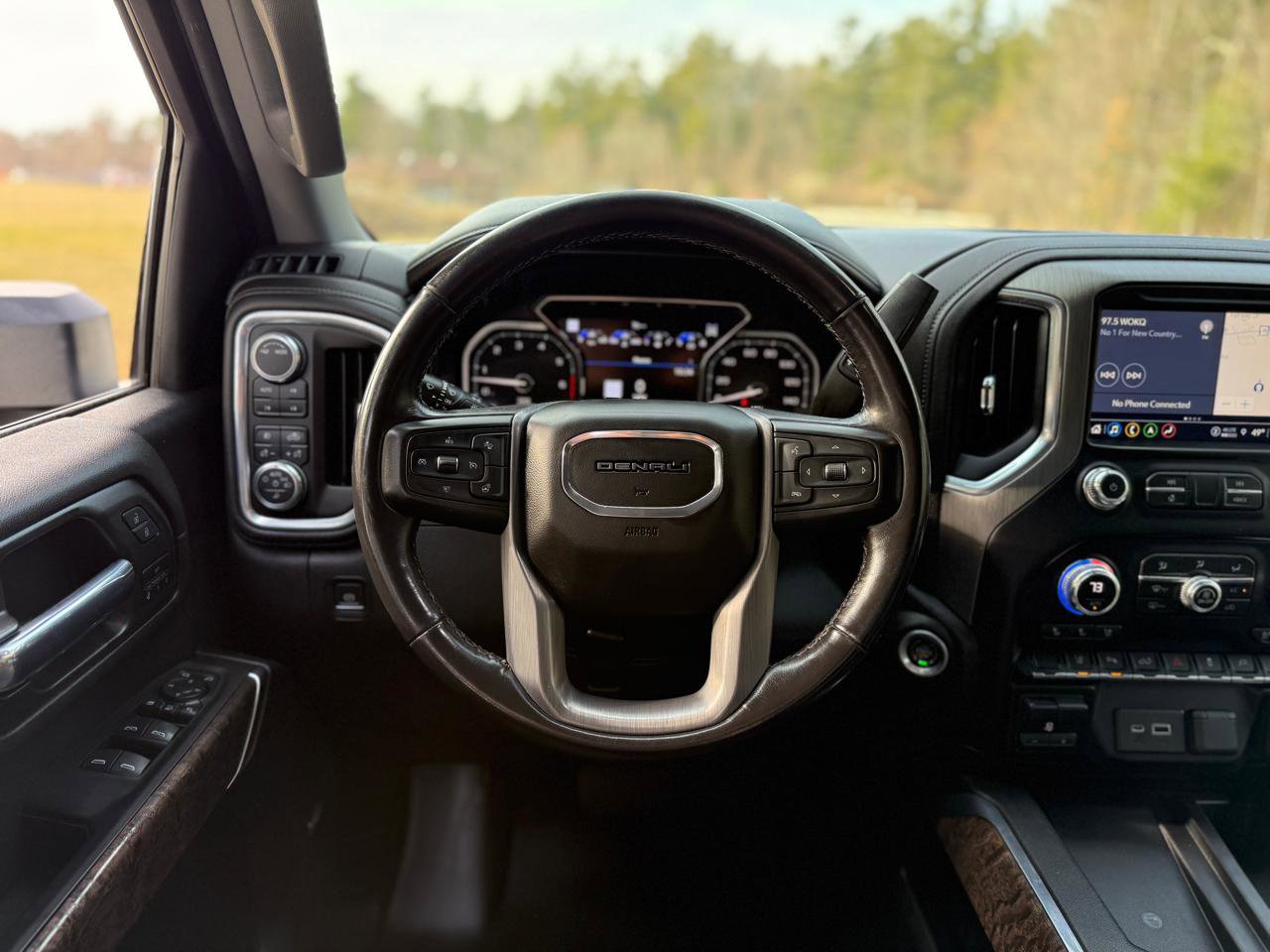 Used 2021 GMC Sierra 2500 Denali w/ Technology Package image 22