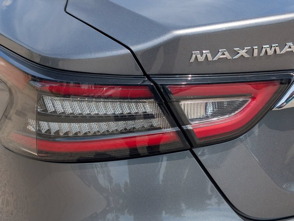 Certified 2022 Nissan Maxima SV w/ Floor Mat Group FWD image 12