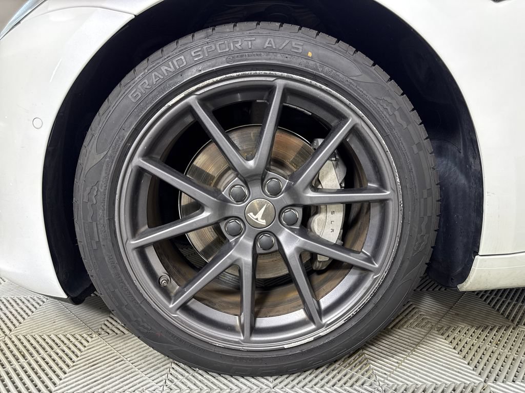 Used 2021 Tesla Model 3 Long Range AWD/4WD image 19