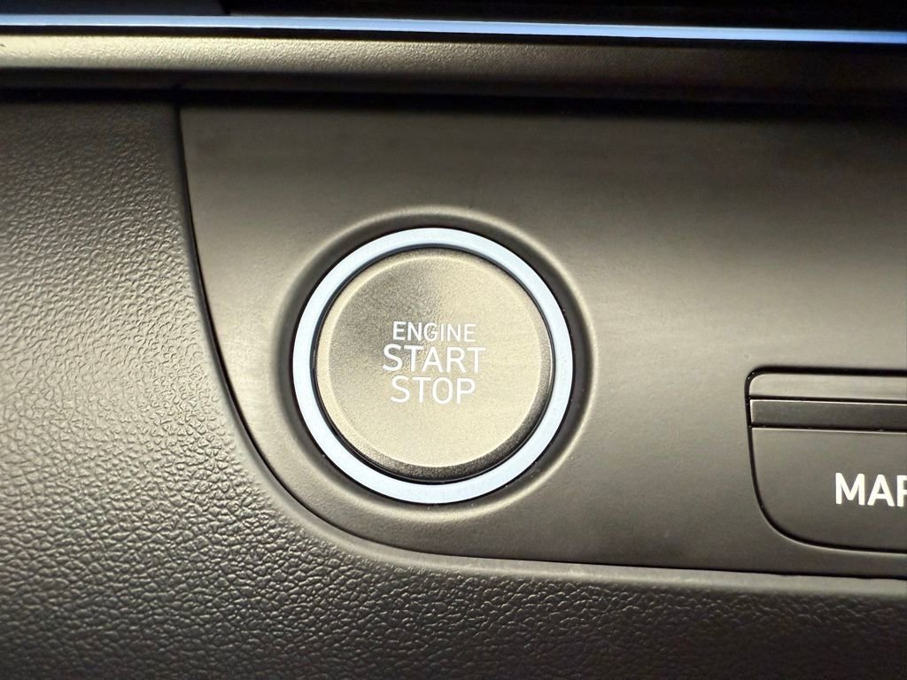 Used 2025 Hyundai Elantra N FWD image 36