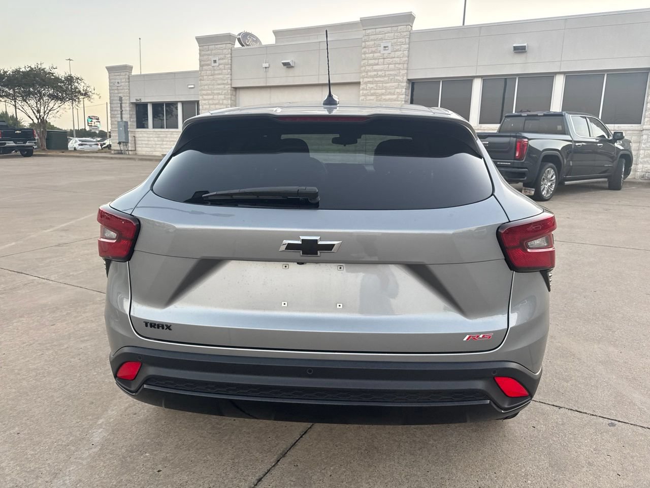 Used 2024 Chevrolet Trax RS w/ Driver Confidence Package FWD image 6