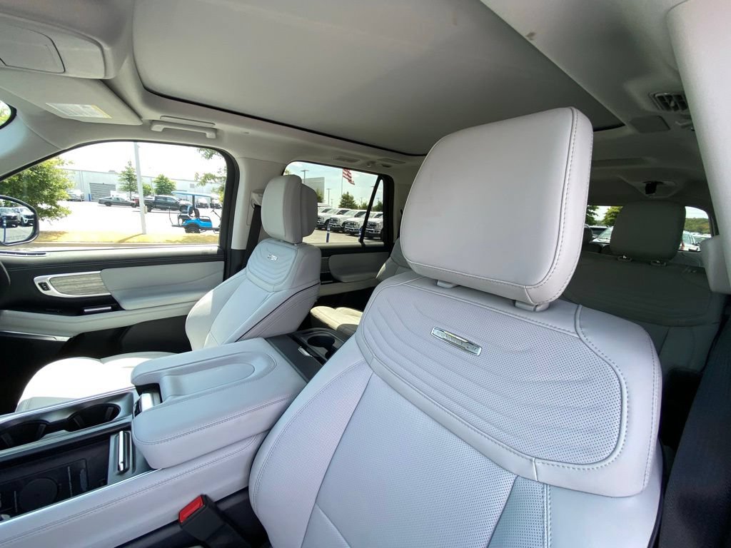 New 2027 Ford Expedition Max Platinum w/ Platinum Ultimate Package AWD/4WD image 20