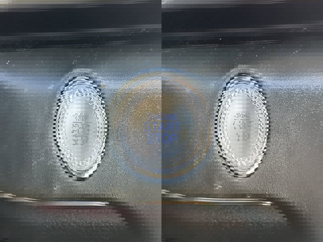 Certified 2025 Genesis GV80 3.5T Prestige image 28